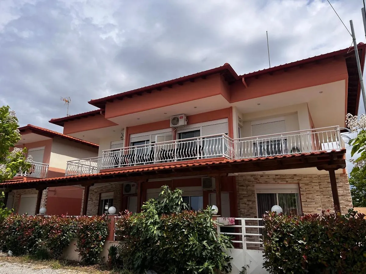 Theodora Villas Paralia Dionisiou